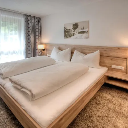 Apart Caecilia Ried im Oberinntal Room photo